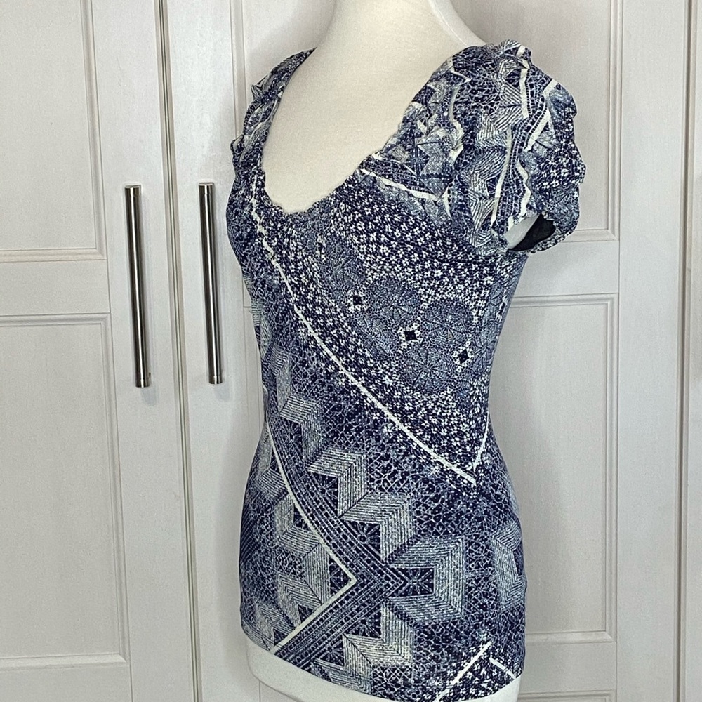 Anthropologie Deletta Navy White Top sz Sm - Picture 5 of 8
